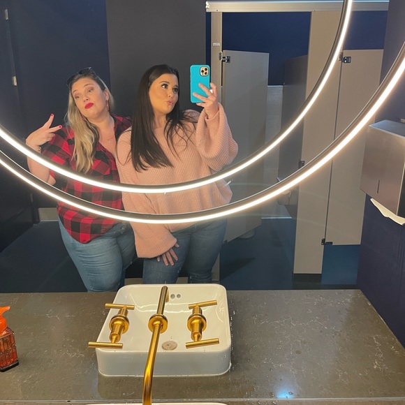 Sweater - Picture 3 of 3